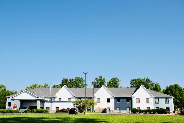 Grand Vista Hotel & Suites Main image